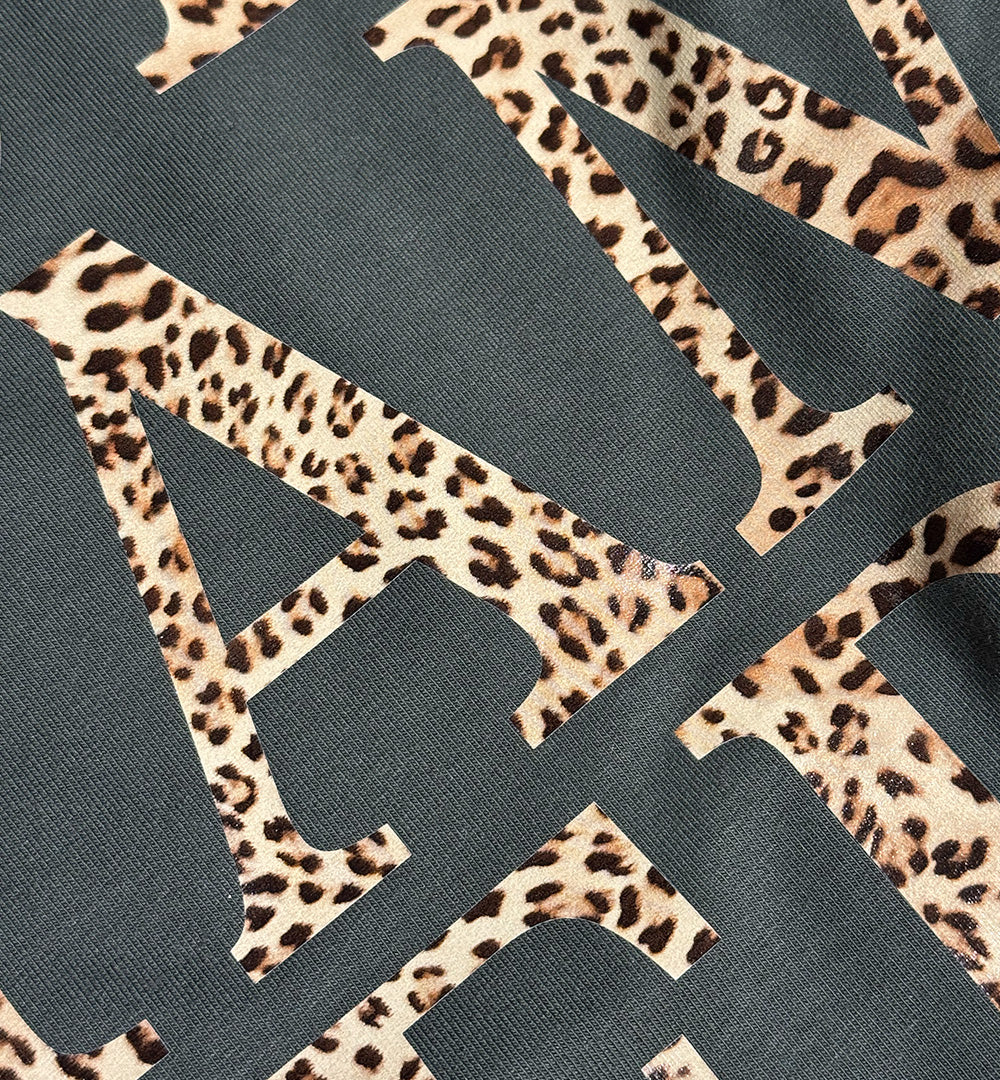 PAWSONAL ASSISTANT fitted smart-shirt