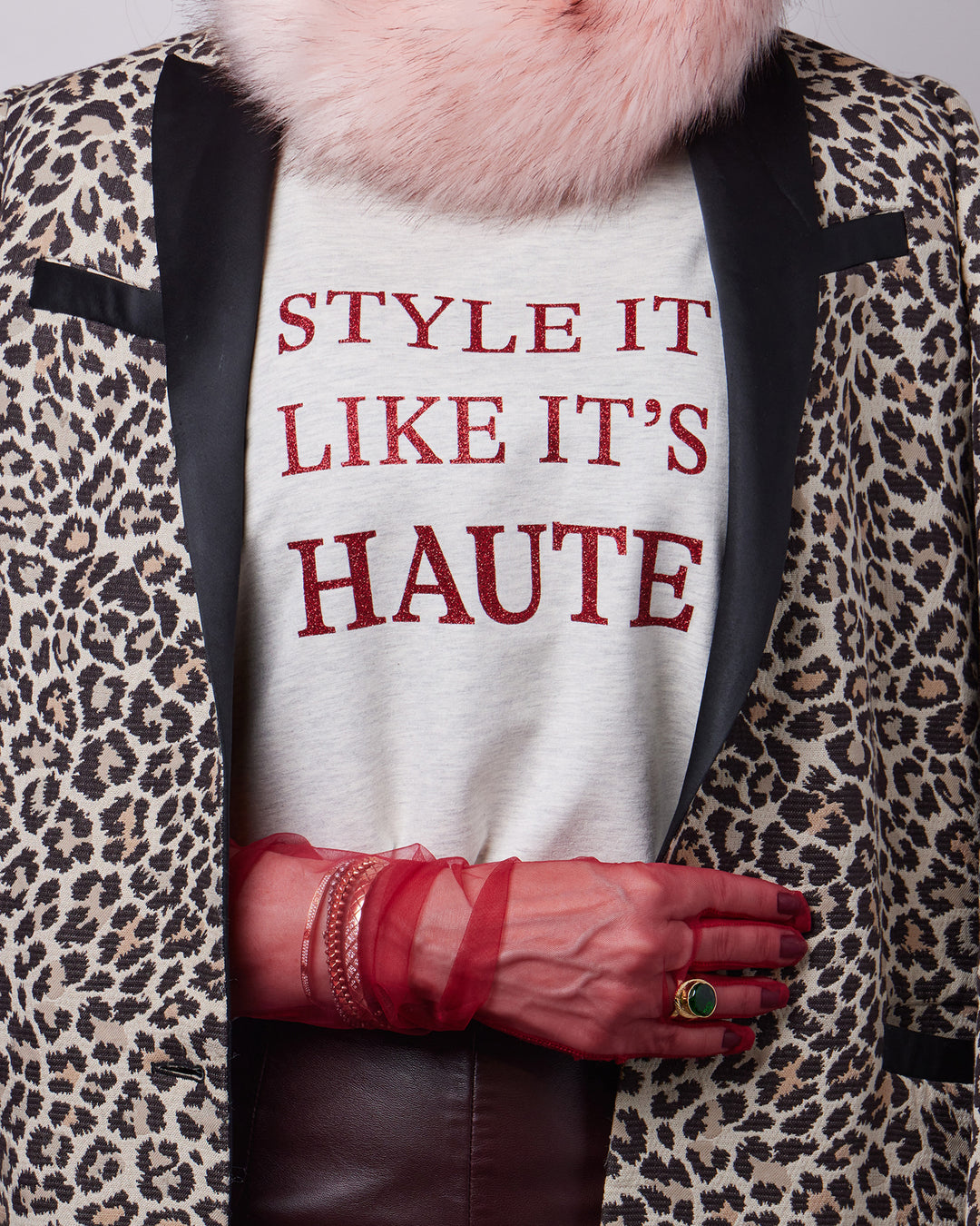 STYLE IT LIKE IT'S HAUTE  relaxed smart-shirt