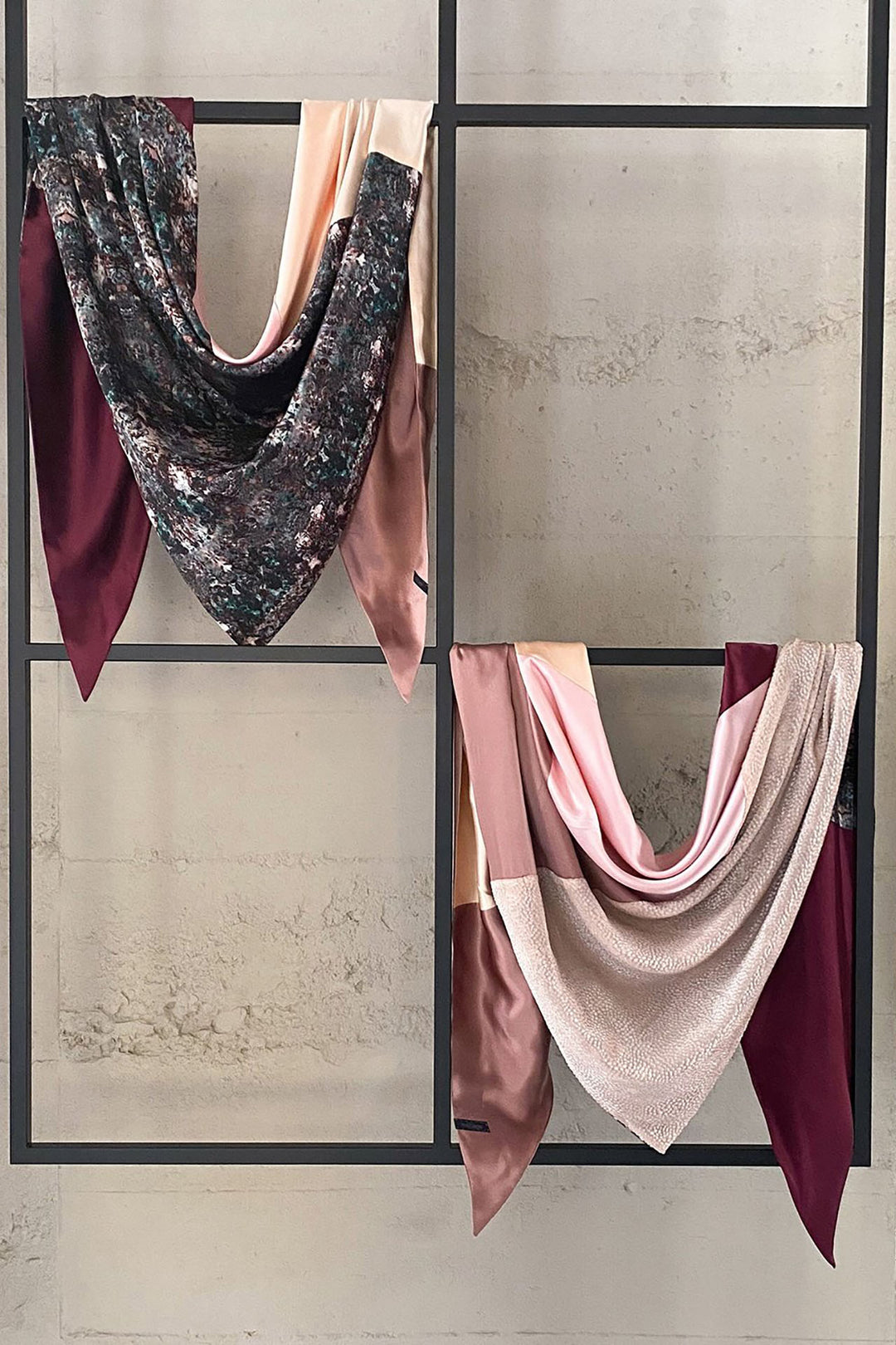 EQUINOXE pink v-neck