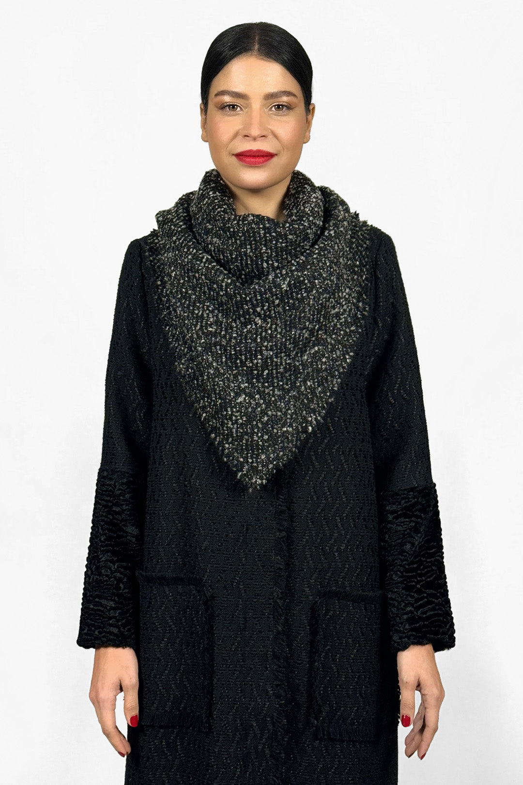 FEMININ/MASCULIN  bouclé v-neck