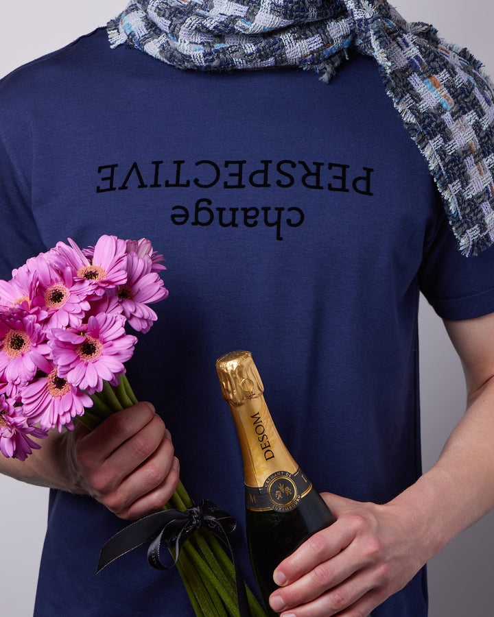 CHANGE PERSPECTIVE boyfriend smart-tee