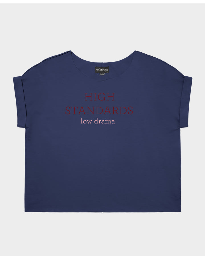 HIGH STANDARDS low drama relaxed smart-tee