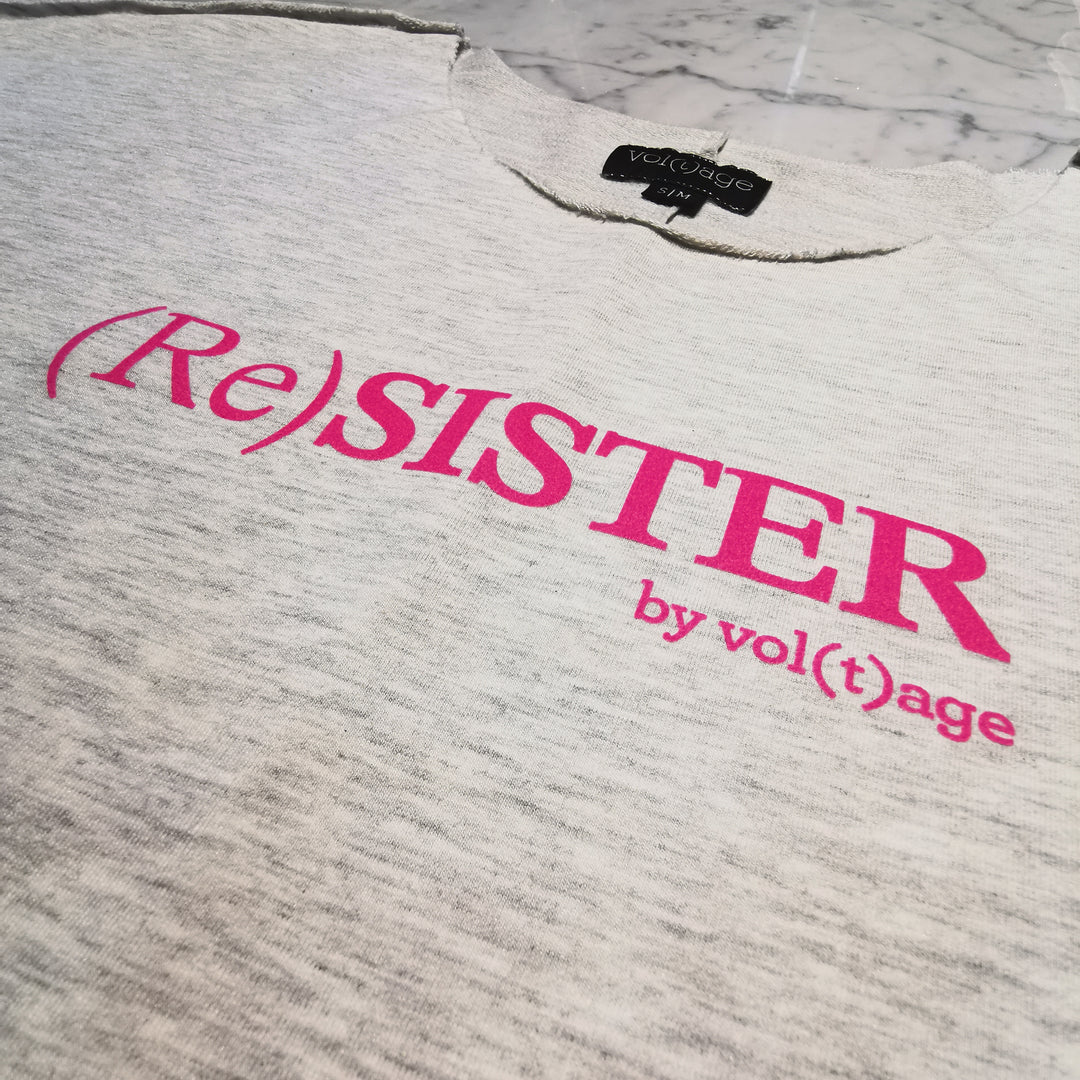 (Re)SISTER by vol(t)age relaxed smart-tee