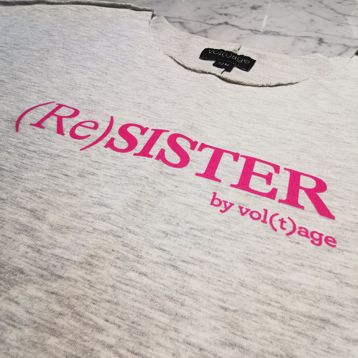 (Re)SISTER by vol(t)age relaxed smart-tee
