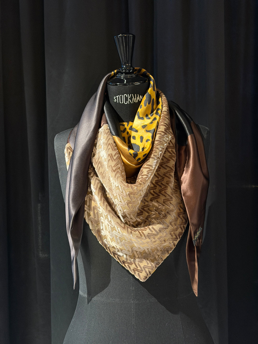 Wild Thing v-neck 2.0