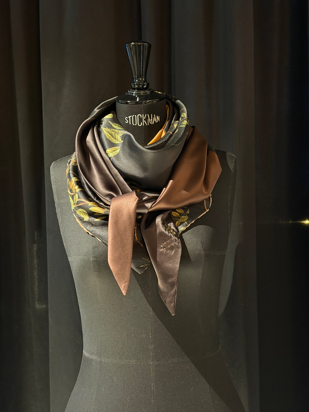 CENDRILLON v-neck 2.0