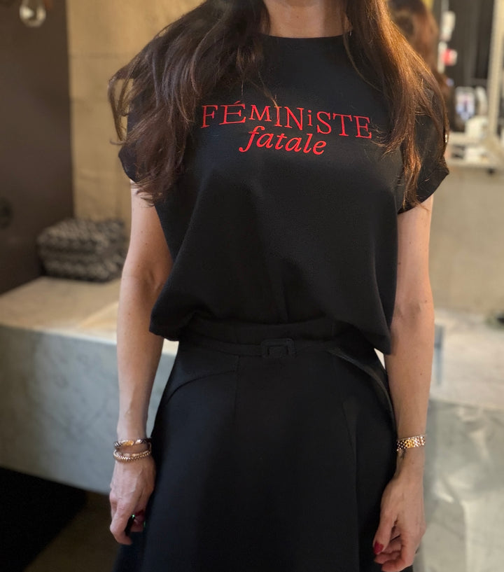 FEMINISTE FATALE fitted smart-tee