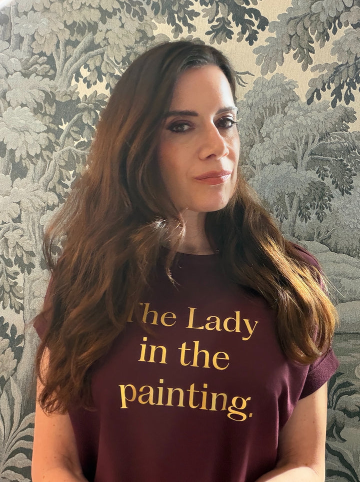 The Lady in the Painting. fitted smart-tee