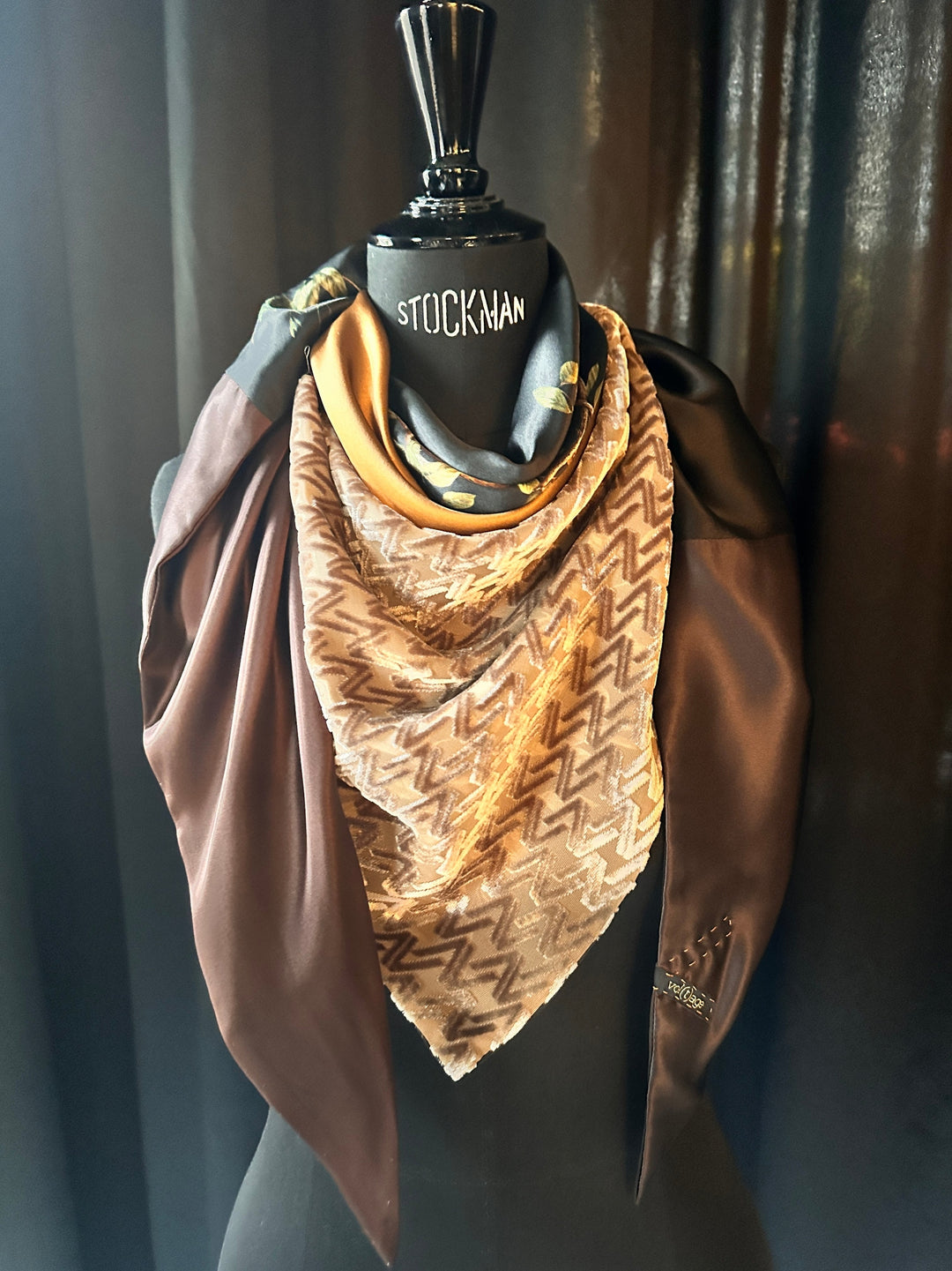 CENDRILLON v-neck 2.0