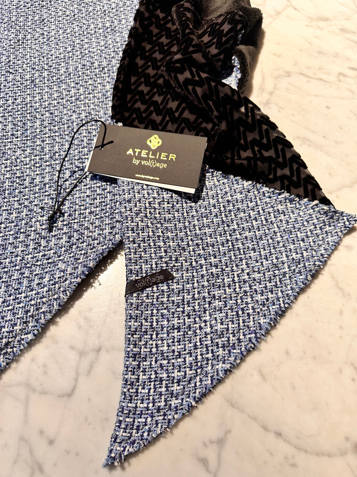 VIBES MATTER bouclé v-neck