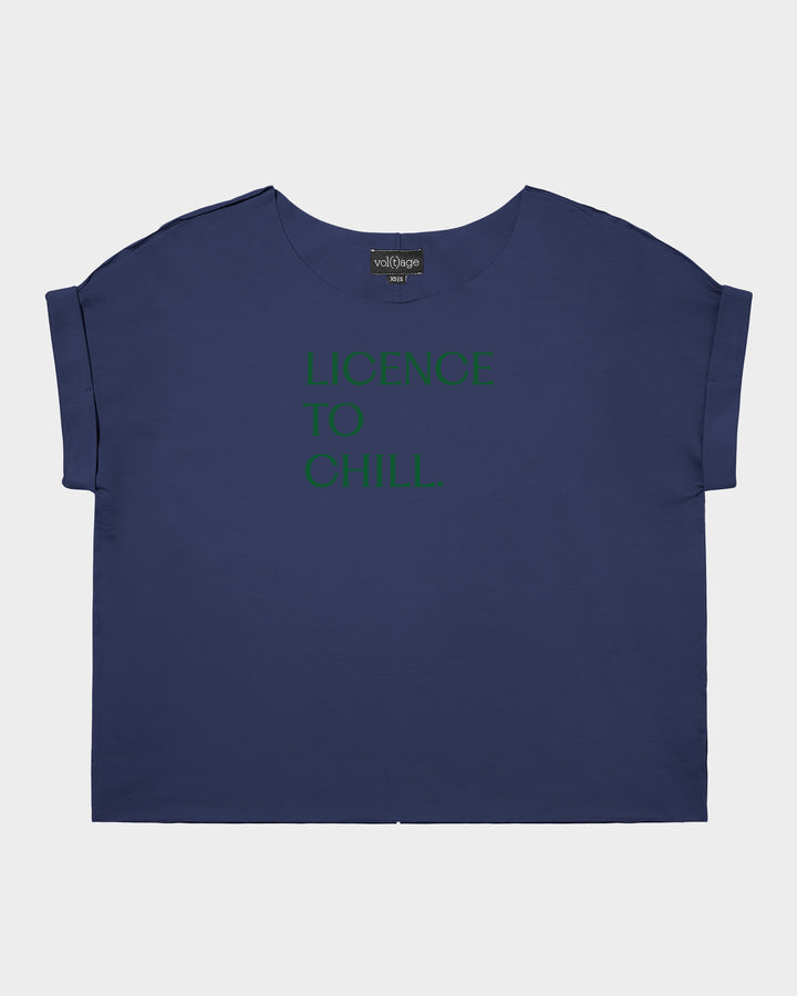 Licence to CHILL relaxed smart-tee