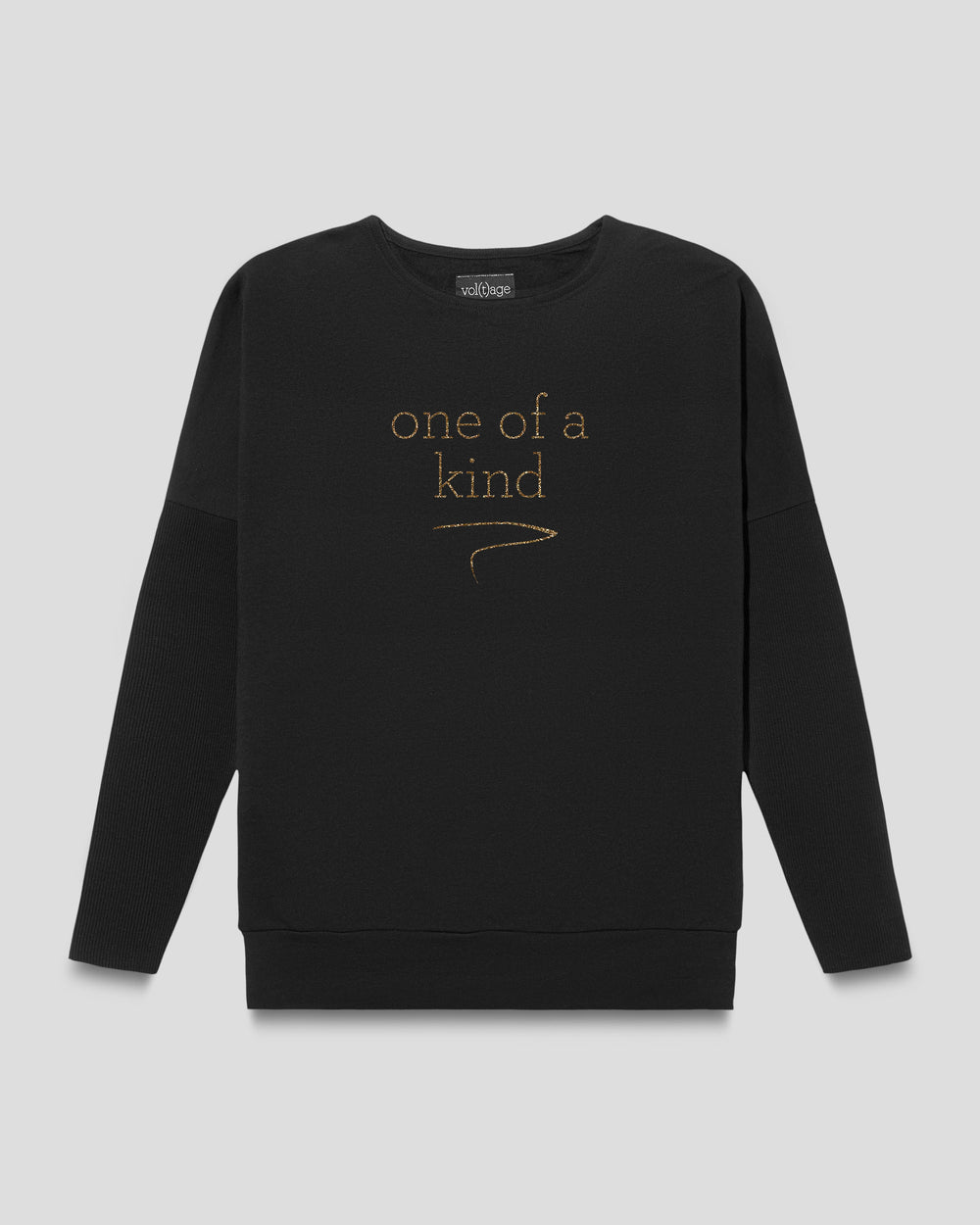 ONE OF A KIND. fitted smart-shirt by vol(t)age with gold glitter lettering