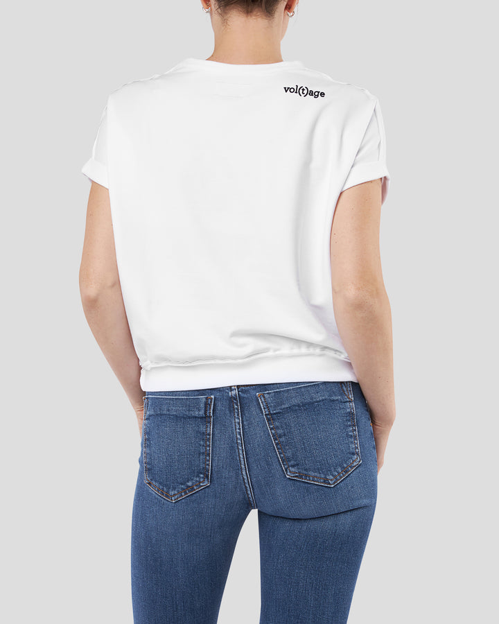 LOVE SERIES VOL I ROMANTICISE THE MUNDANE fitted smart-tee