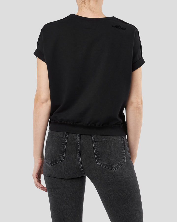 CLASSY-FIED fitted smart-tee