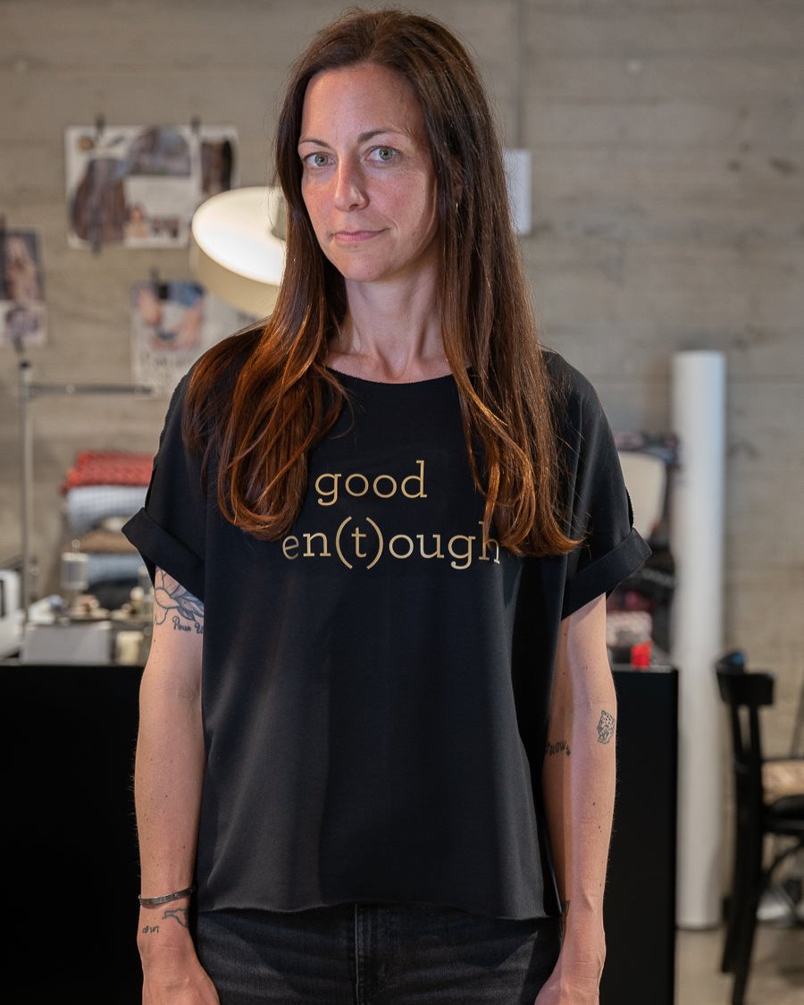 GOOD EN(T)OUGH relaxed smart-tee