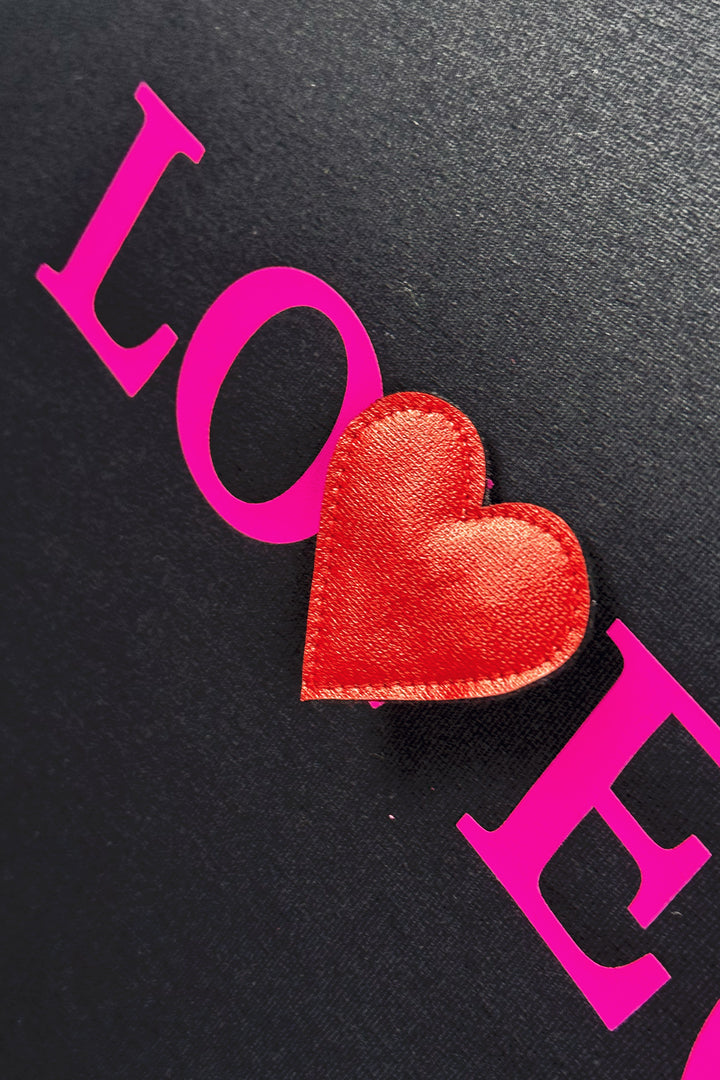 LOVE(D)relaxed smart-shirt