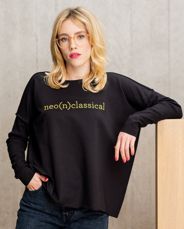 NEO(N)CLASSICAL relaxed smart-shirt