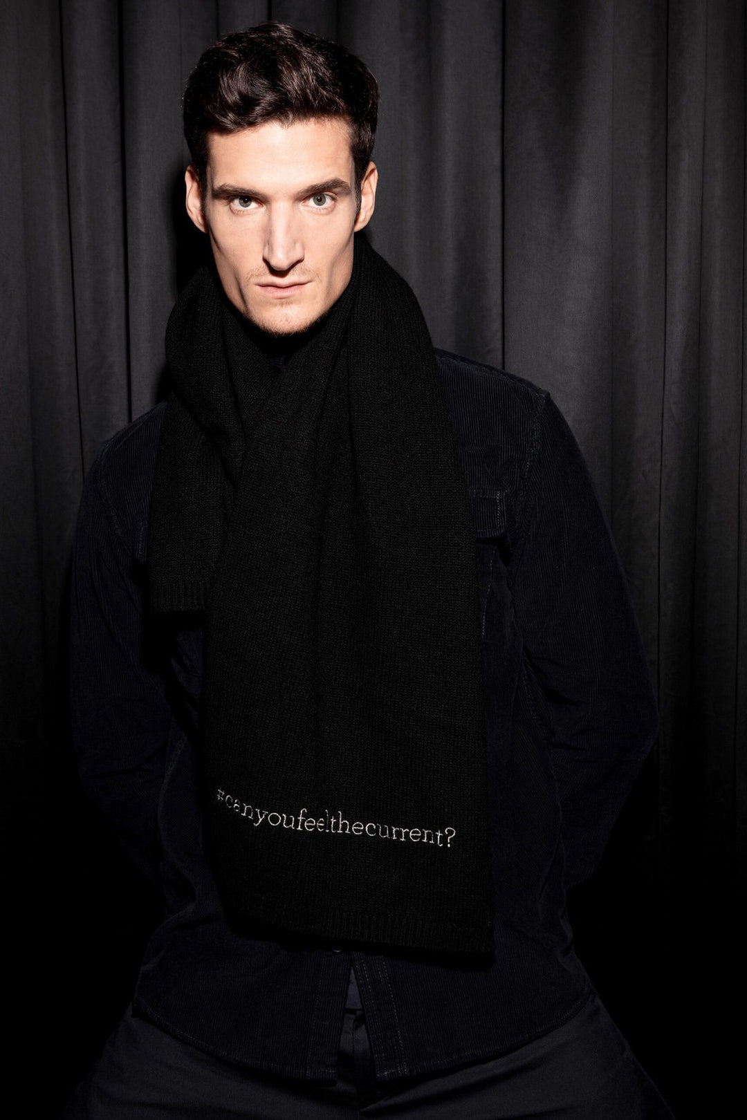 CAN YOU FEEL THE CURRENT pure cashmere scarf