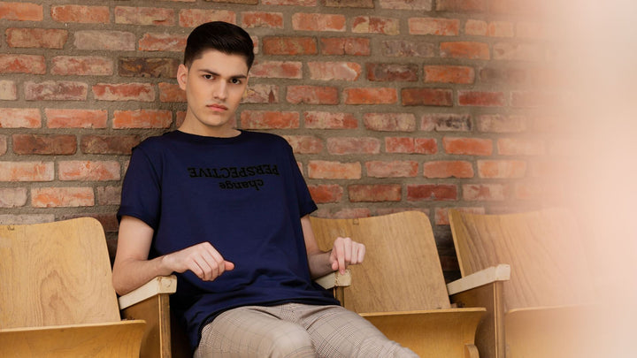 CHANGE PERSPECTIVE boyfriend smart-tee