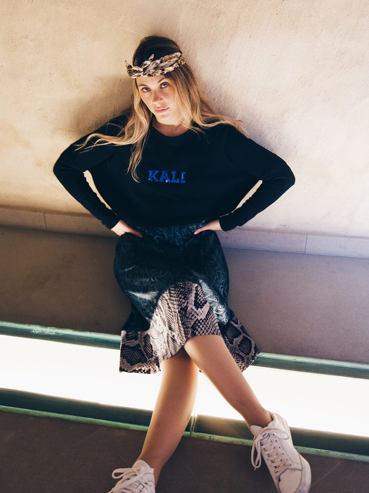 KALI - HAS YOUR BACK sweater